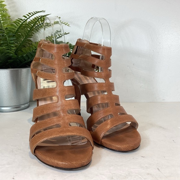 STUART WEITZMAN CAGED STILETTO OPEN TOE HEELS CAMEL SZ 7.5 - Picture 6 of 7